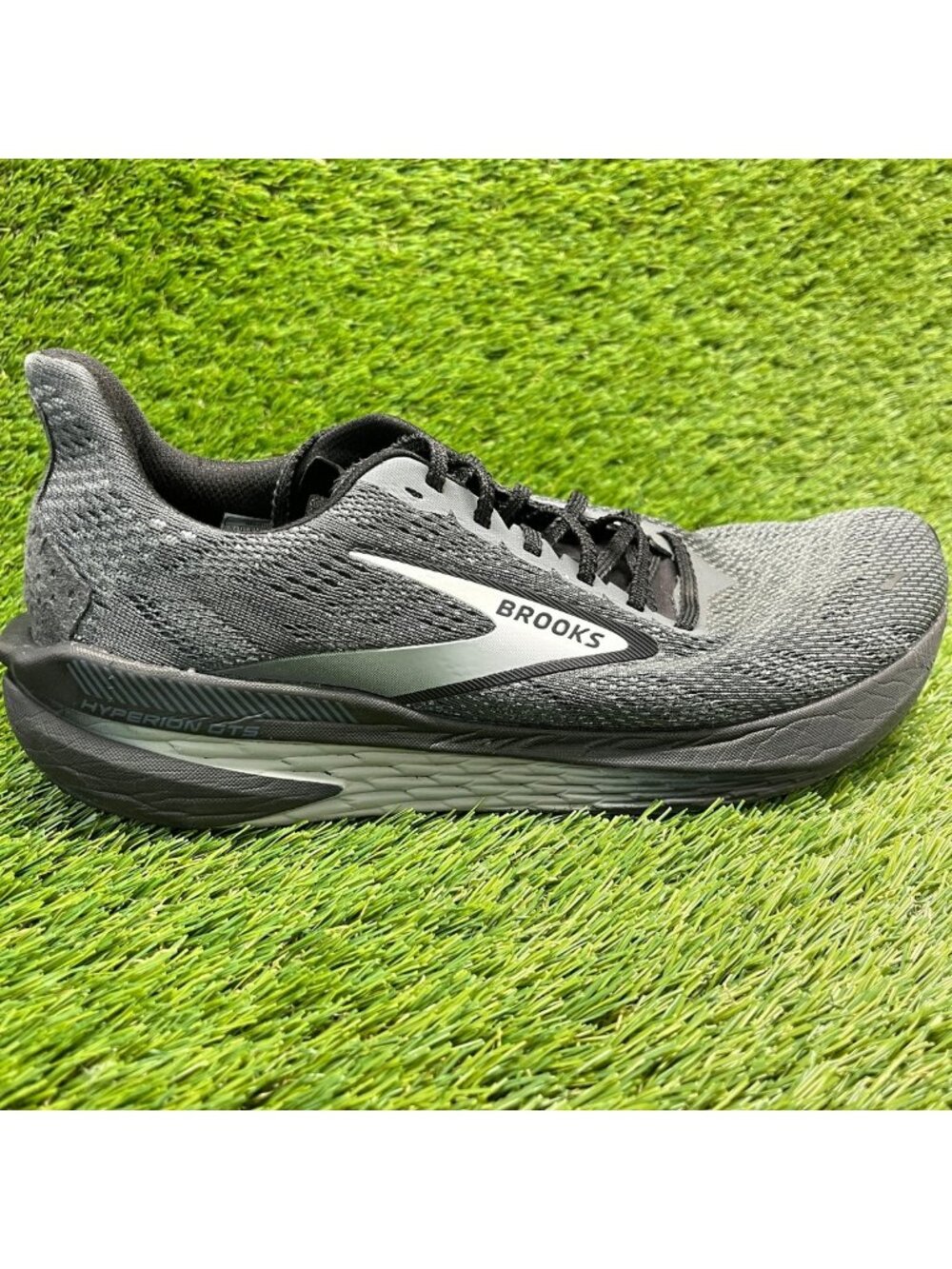 Brooks Hyperion GTS 2 Mens Size 10.5 Black Gray Athletic Running Shoes Sneakers